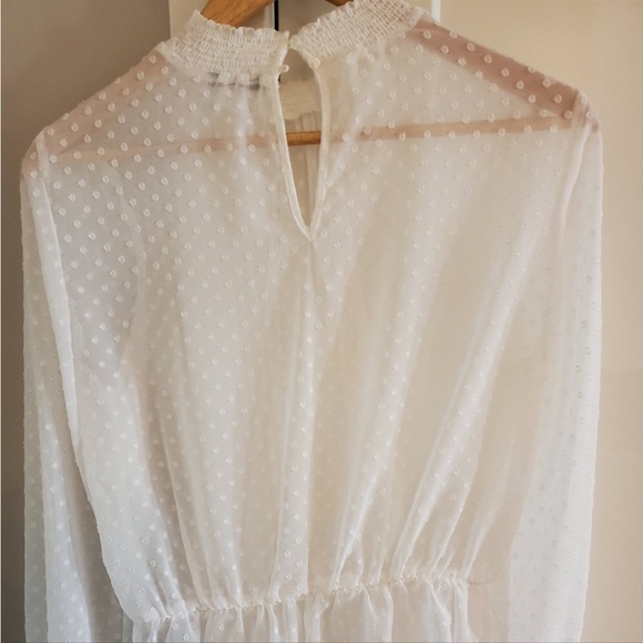 Cute White Sheer Dynamite Top - Picture 2 of 2